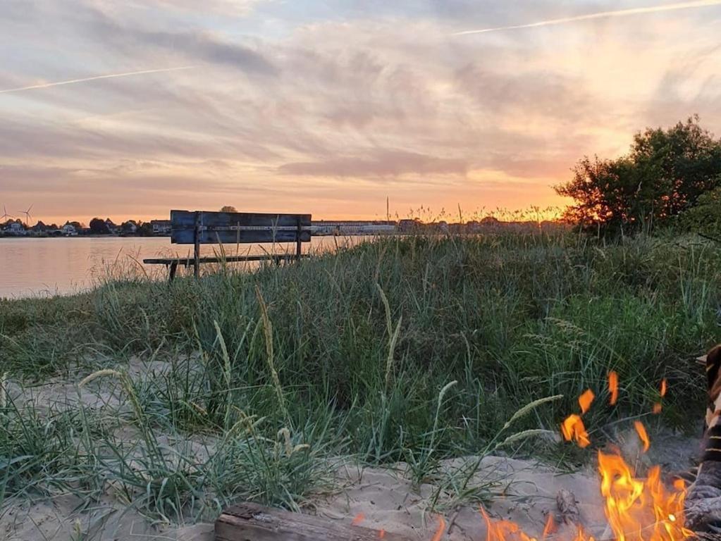 Ferienwohnung Sonnenaufgangsgenuss Harriersand Schwanewede ภายนอก รูปภาพ